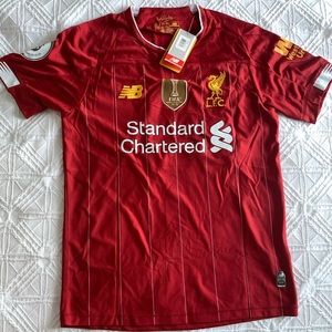 BNWT Liverpool FC 19-20 Champions Kit